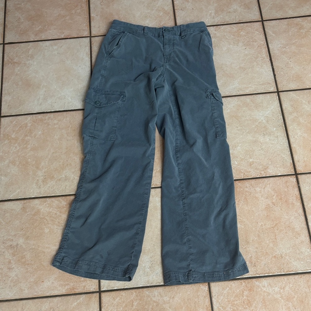 Womens Grey Cargo Pants - Casual Utility Style